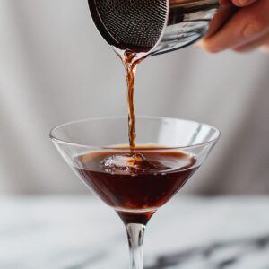 building black manhattan recipe in mixing glass