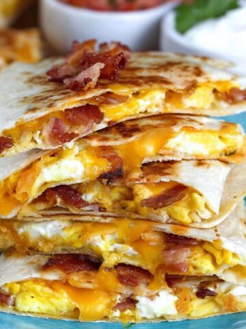 bacon egg cheese breakfast quesadillas