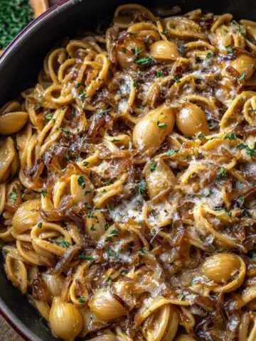 french onion pasta