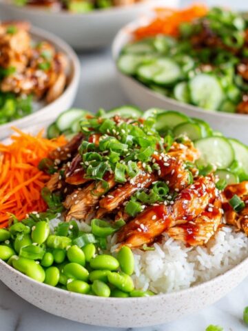 sticky chicken rice bowls
