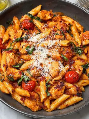 tomato chicken pasta