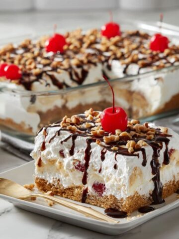 easy banana split dessert