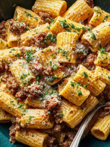 creamy italian sausage rigatoni