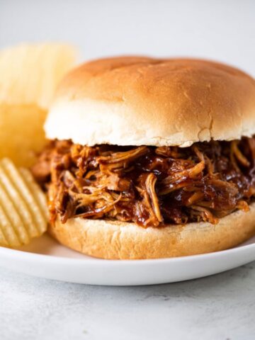 pulled pork sandwiches