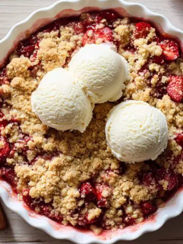 strawberry cobbler