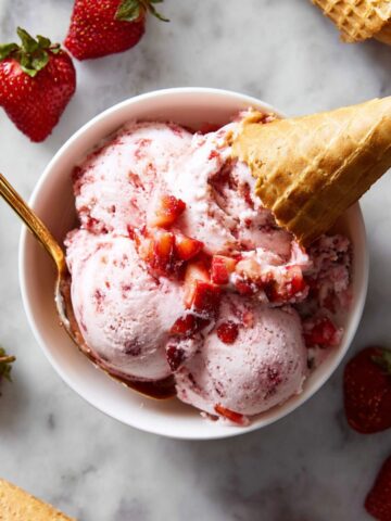 strawberry ice cream
